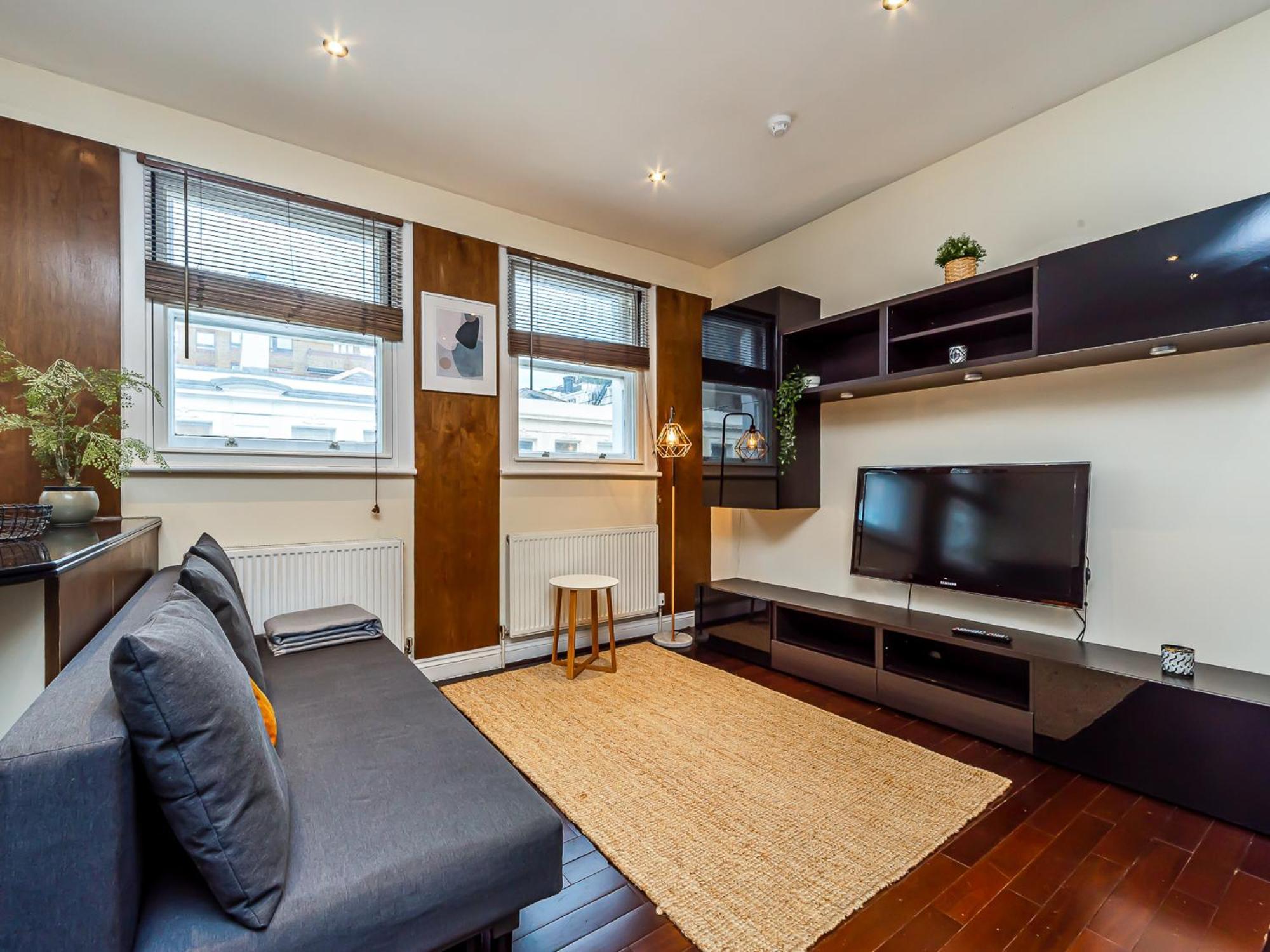 Pass The Keys West End Apartment Near Tottenham Court Road Лондон Екстериор снимка